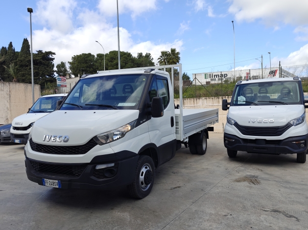 Iveco Daily 35C13 2016  passo 3750 CASSONE NUOVO Veicoli Commerciali