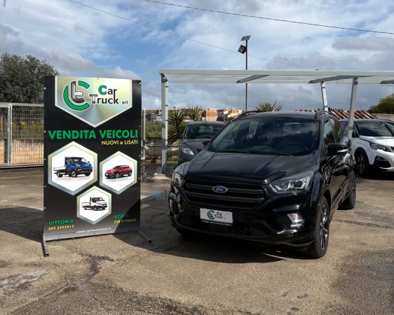 Ford Kuga 2.0 tdci ST-LINE S&S 2wd 120cv - IVA ESPOSTA Auto